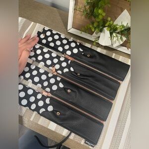 SEPHORA BEAUTY INSIDER COLLECTION ROLL IT UP PRO BRUSH ROLL